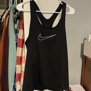 Nike tank!
